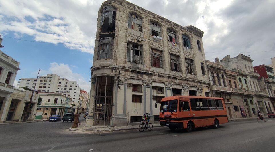 Galiano and San Lázaro, another deadly corner in Havana