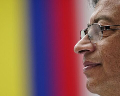 Gustavo Petro and the 'army' that he has as a security scheme
