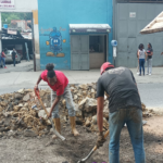 Hueco Hunting Squad performs road work in Caracas
