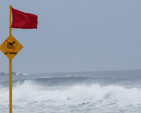 Hurricane Agatha gains strength off the Pacific coast of Mexico