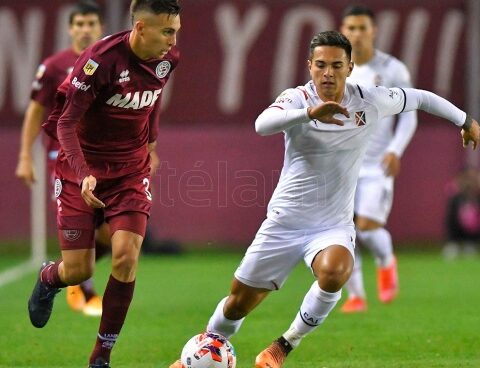 In stoppage time, Lanús beat Independiente 1-0