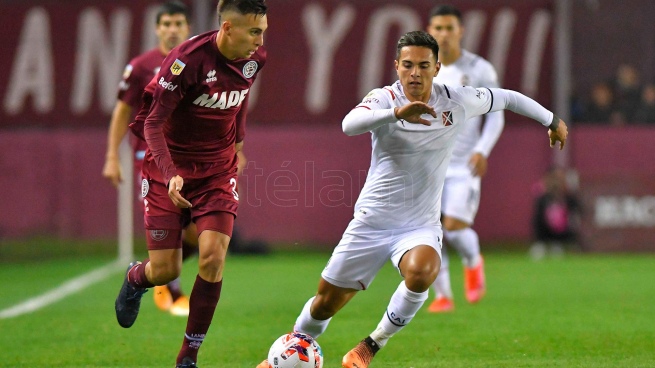 In stoppage time, Lanús beat Independiente 1-0