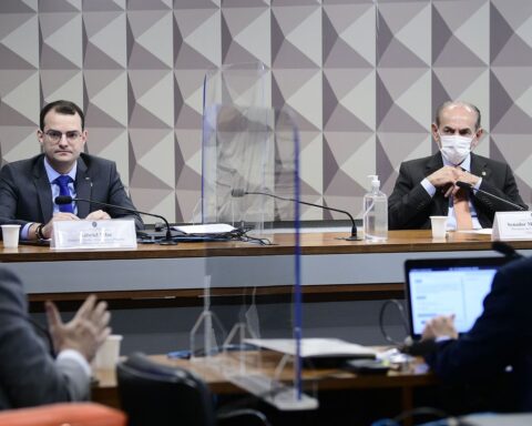 In the Senate, FNDE director talks about works in day care centers and schools