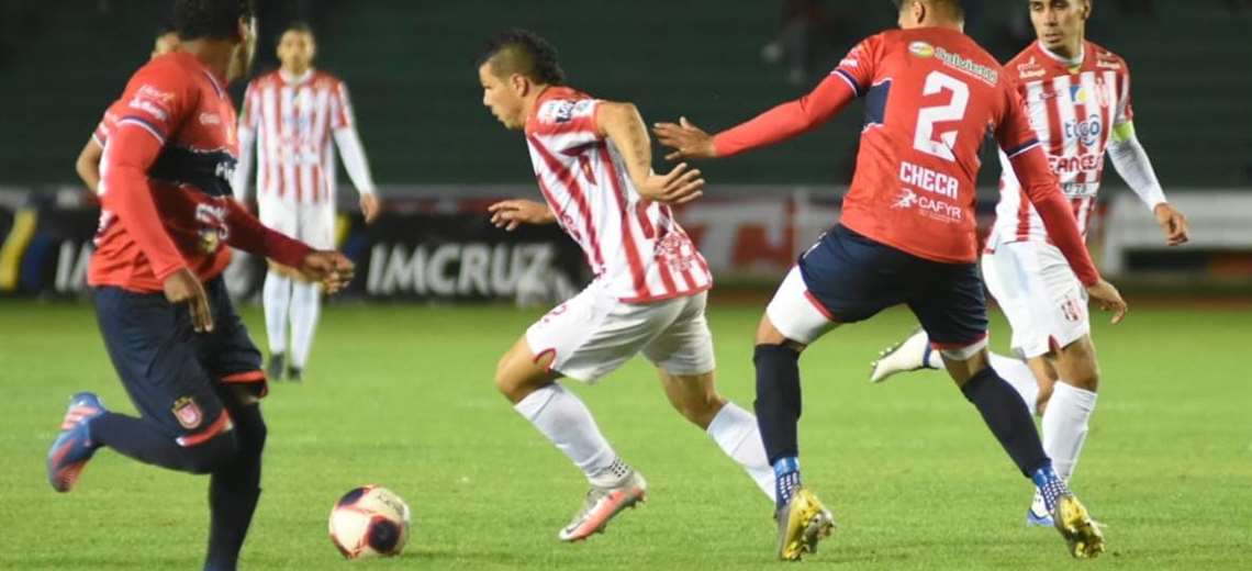 Independiente gets into the fight for classification and complicates Universitario (1-0)