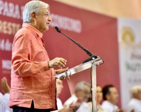 Inflation affects the poor more and we must fight it together, calls AMLO