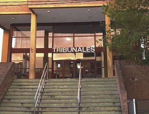 Justice translated into Quechua a resolution for a woman who only speaks that language