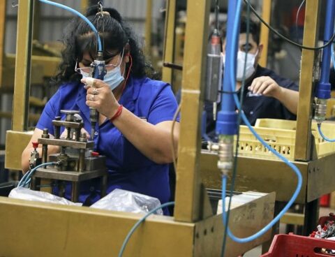 Kicillof: "Our priority is to generate genuine work, betting on recovery"