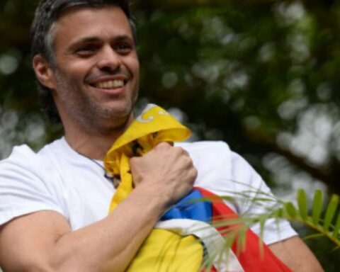 Leopoldo López: «Dictatorships divide the opposition as a strategy to stay in power»