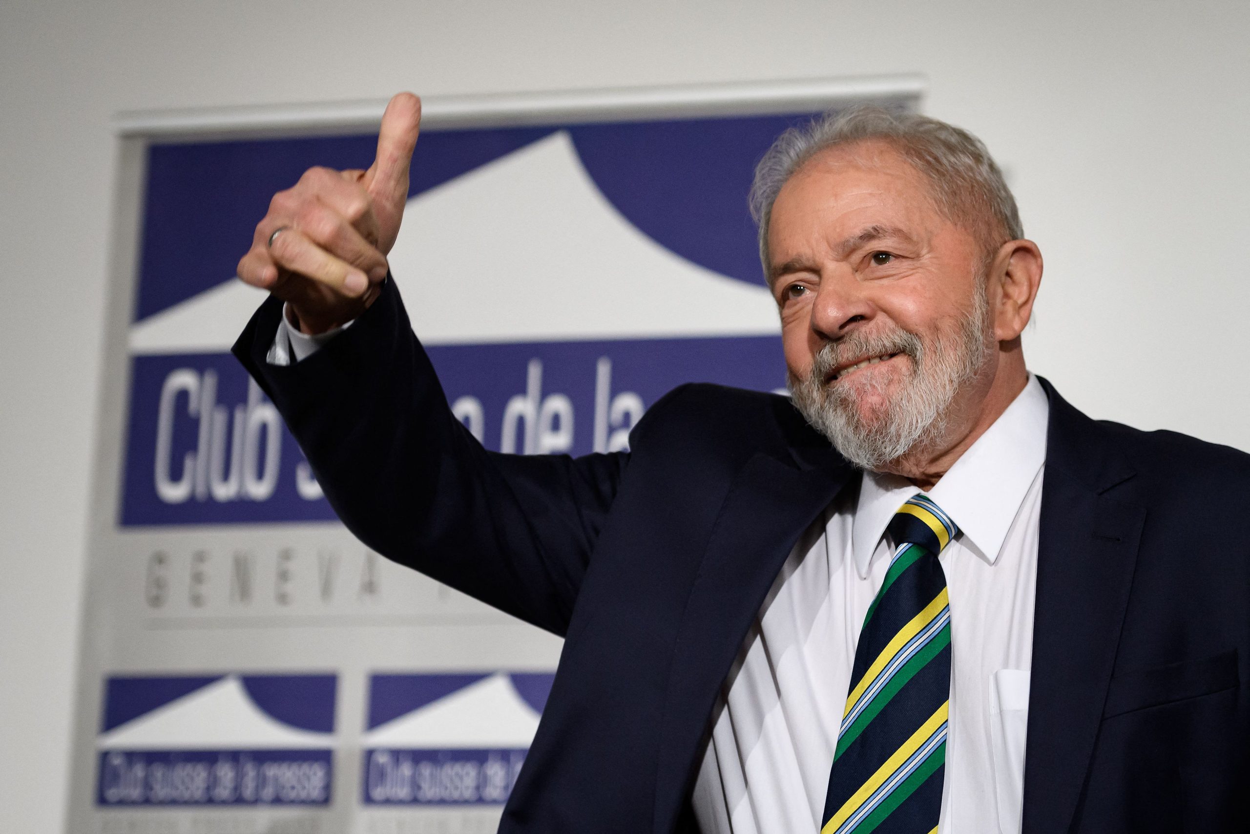 Lula, from political exile to the battle for the Presidency of Brazil
