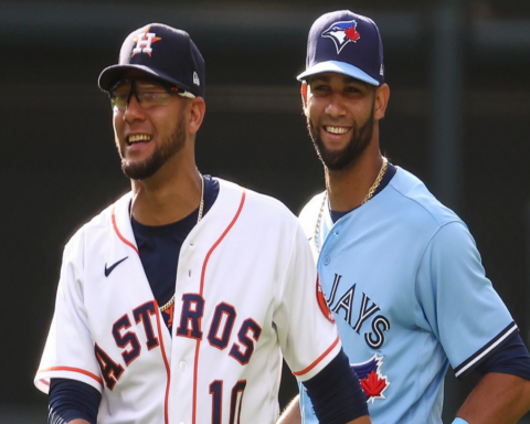 Los hermanos Gurriel han triunfado en Grandes Ligas. Foto: Tomada de CBSSports.