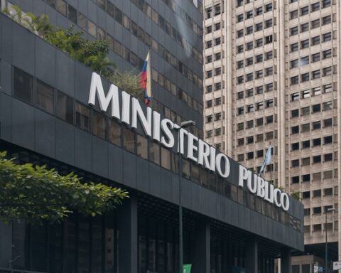 MP ordena imputaciones a exfiscales por corrupción, hurto y agavillamiento