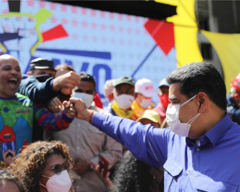 Maduro promised that wages will improve but a new increase was saved