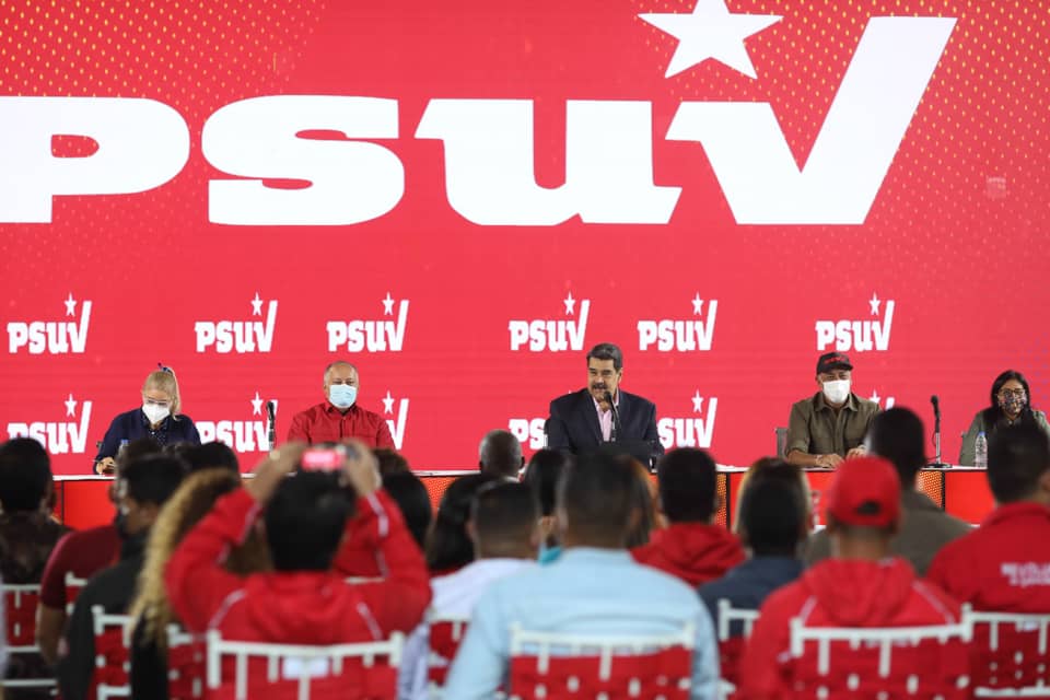 Maduro urges the PSUV to build new popular majorities