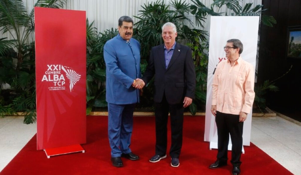 Maduro was received by Díaz-Canel to participate in the XXI ALBA-TCP Summit