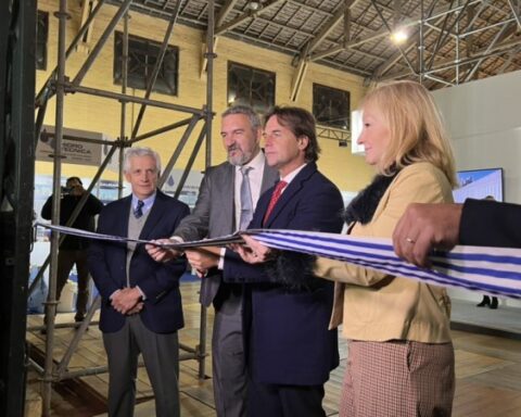 Luis Lacalle Pou y Carolina Cosse inauguraron la décimo primera edición de la Feria de la Construcción. Foto: Twitter / Luis Lacalle Pou