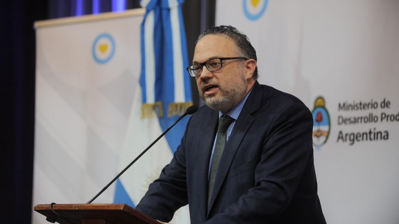 Matías Kulfas launched the MEMAC to have a public debate on mining
