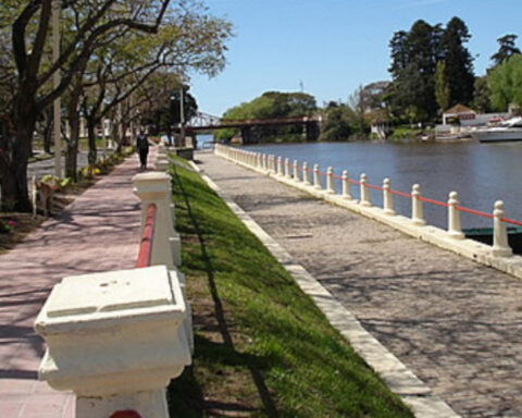 May 1st in Carmelo: “Against hunger and famine