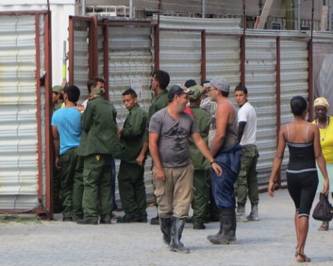 servicio militar jóvenes cubanos