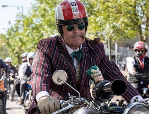 More than 1,800 motorcyclists toured the City of Buenos Aires for a charity event