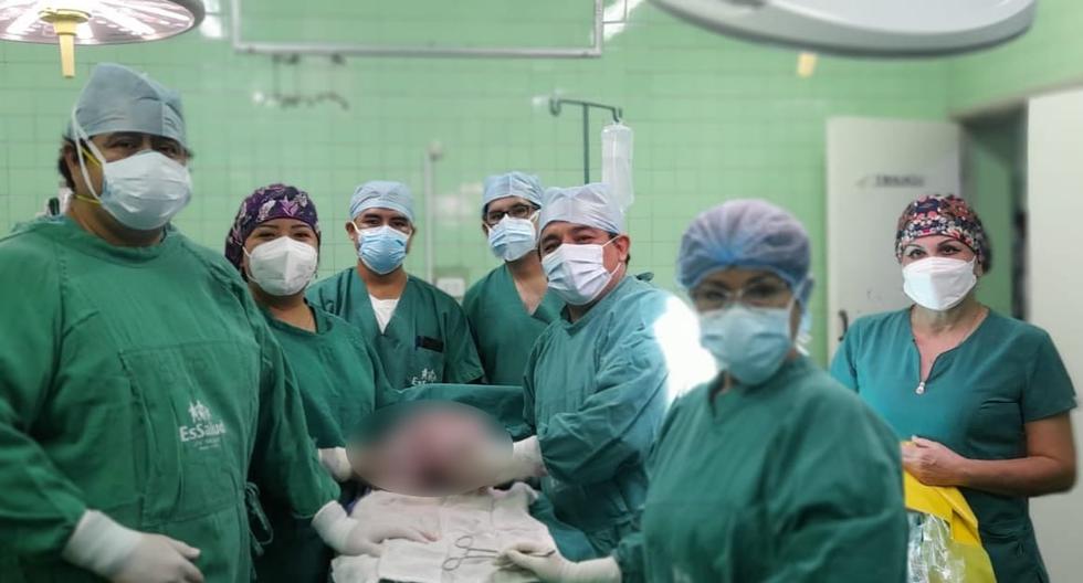 Mother's Day: doctors save a 51-year-old mother after removing a huge 7-kilo tumor