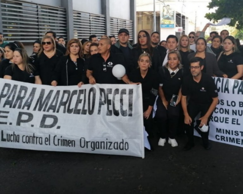 Multiple demonstrations for the justice of prosecutor Pecci