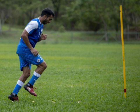 Nicaraguan Soccer Team loses Mexican Manuel Rosas