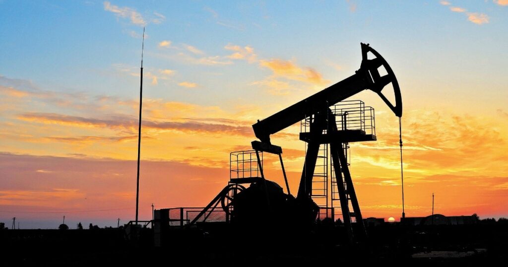 Oil Prices: Expectation of Embargo on Russian Crude Offsets Growth Concerns