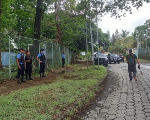 Ortega regime violates religious rights by persecuting the Catholic Church, denounces a human rights organization.