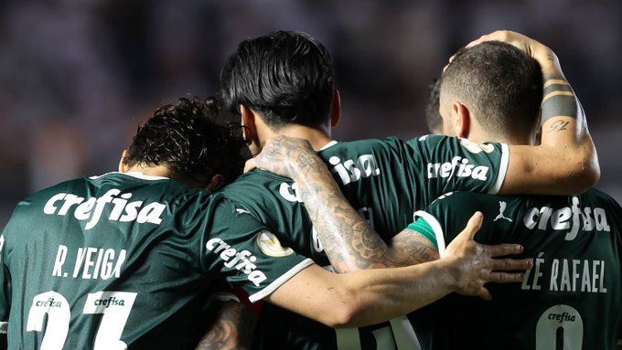 Palmeiras is the new leader of the Brazilian league after unseating Corinthians