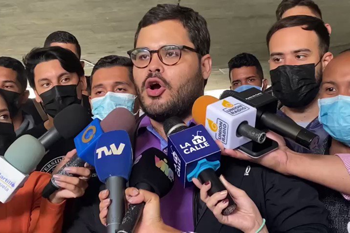 Jesús Mendoza: “Los ucevistas tenemos la oportunidad de ocupar otra vez los espacios”-como ganador a Jesús Mendoza