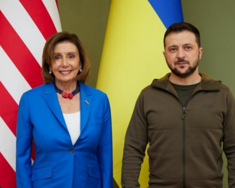 Pelosi affirms that the US will support Ukraine "until victory"