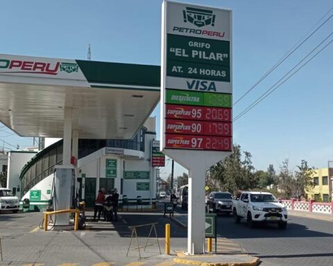 Petroperú and Repsol raise gasohole prices up to S/ 0.41 per gallon