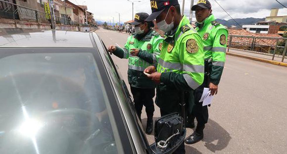 Police traffic intervention: What is the protocol to be followed and what are my rights?