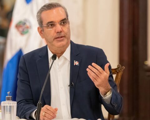 Presidente Abinader recibirá informe del CES sobre avances del diálogo