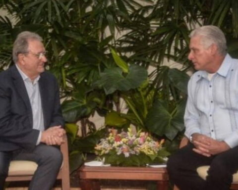 Béisbol, Ricardo Fraccari y Miguel Díaz-Canel