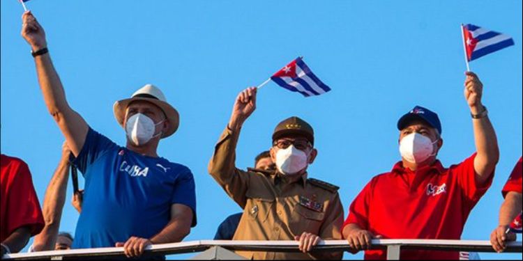 Raúl Castro, Miguel Díaz-Canel