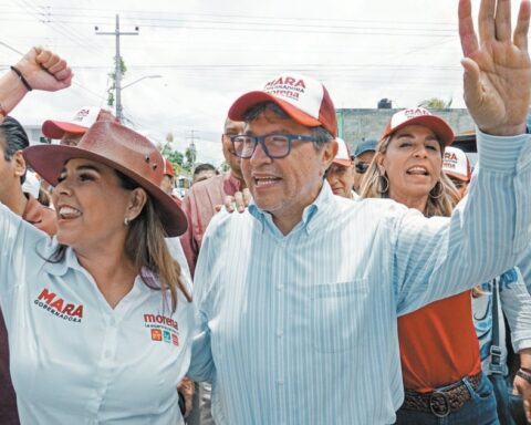 Ricardo Monreal receives support for the Presidency in Quintana Roo