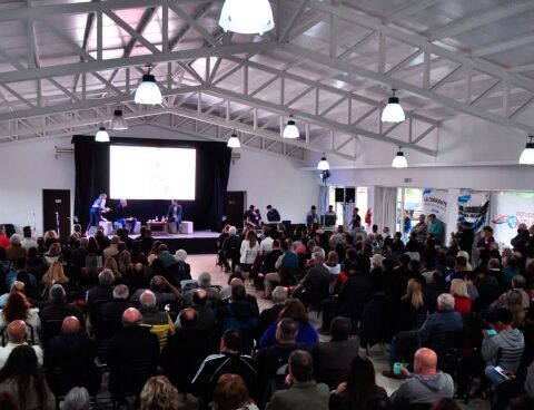 Rossy: "Political construction occurs in the street and throughout the territory"