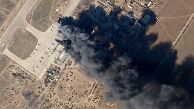 Russia claims to have destroyed an oil refinery in eastern Ukraine