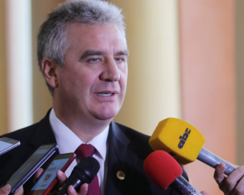 Senate postpones treatment of important projects