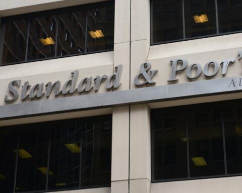 Standard and Poor's maintains Colombia's credit rating