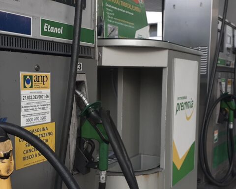 Stations must display fuel prices to two decimal places