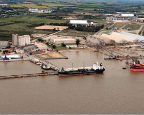 Strike at private port terminals in Nueva Palmira for 24 hours