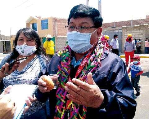 Tacna: Provincial Mayor Julio Medina in the sights of the Prosecutor's Office for land