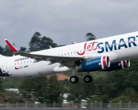 The Chilean airline JetSmart will start operations in Bolivia in the second half of 2022