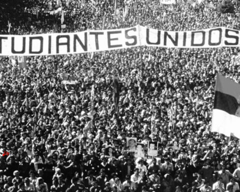 The first May Day in Uruguay and those that followed