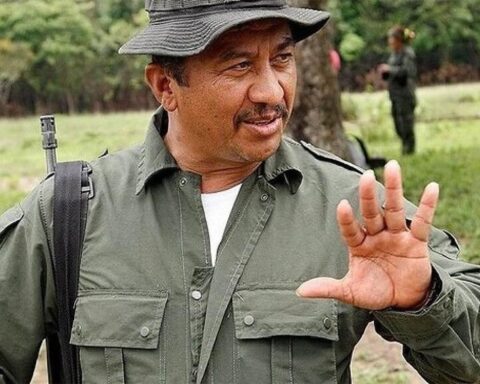 Miguel Botanche Santanilla, conocido como “Gentil Duarte”, Botache, de 58 años, se unió a las FARC cuando tenía 14 años y, durante sus más de 40 años de trayectoria en sus filas, llegó a ser uno de los comandantes más importantes. Foto: rcnradio.com/