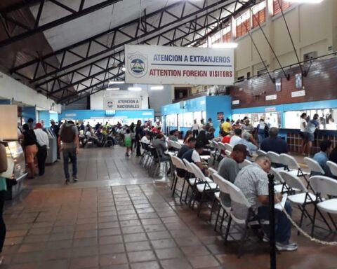 Atención a extranjeros en Migración y Extranjería de Nicaragua