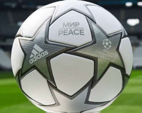 The word "peace" will be written on the ball of the Champions League final