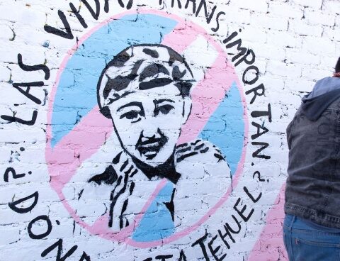 They painted a mural to ask for the appearance of Tehuel alive, in Neuquén